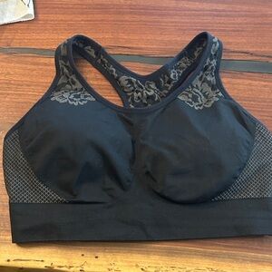 Soma Black and Lace Seamless Keyhole Racerback Sports Bra XL